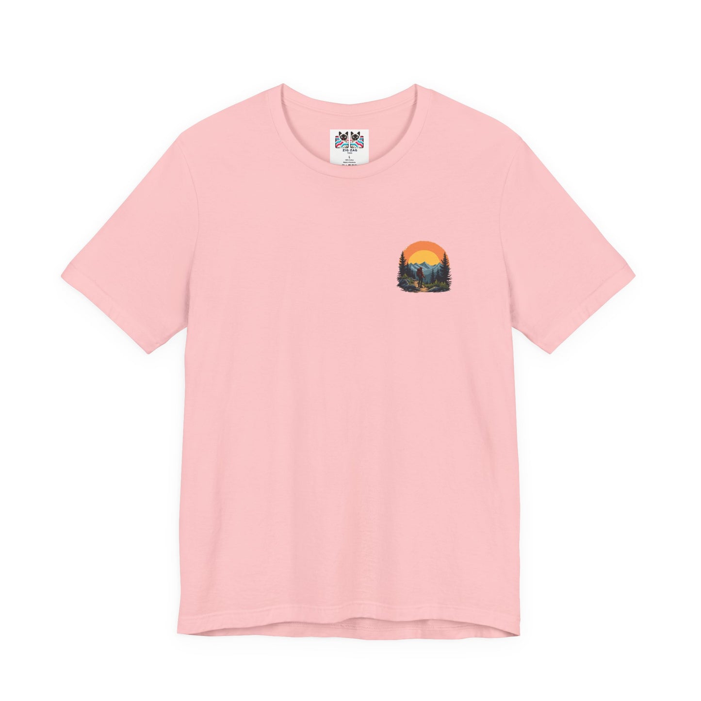 Adventure Seeker Nature Lover T-Shirt – Hiker on Mountain Edge Graphic
