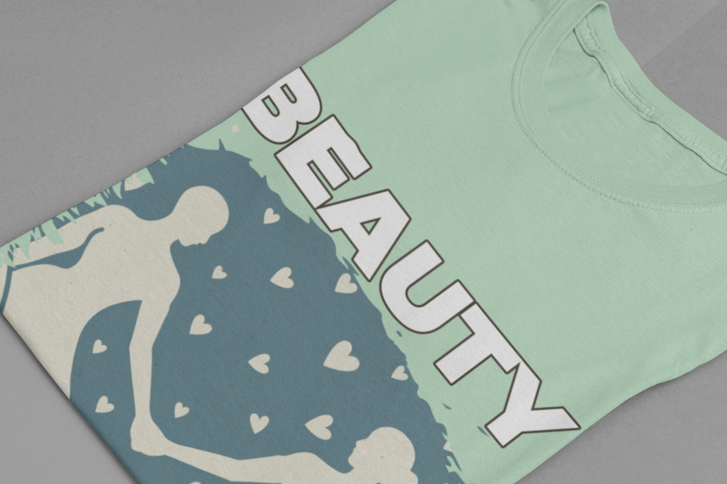 Beauty Has No Size – Inclusive Hands Holding with Heart Emotions Graphic T-Shirt