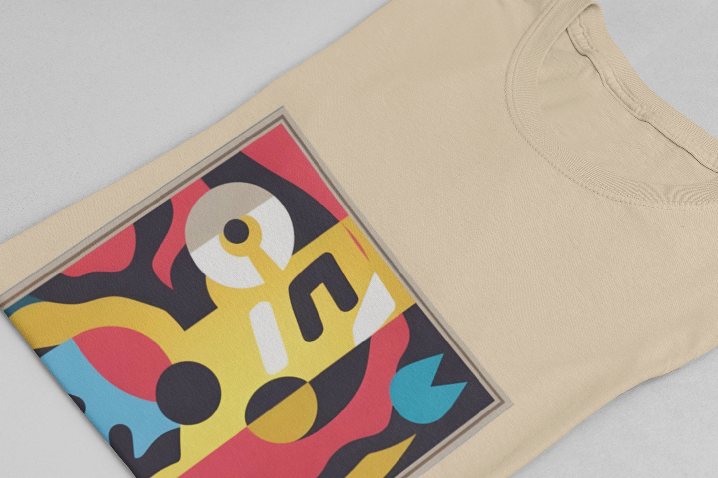 Modern Art Connoisseur Tshirt – Bold Abstract Graphic Design