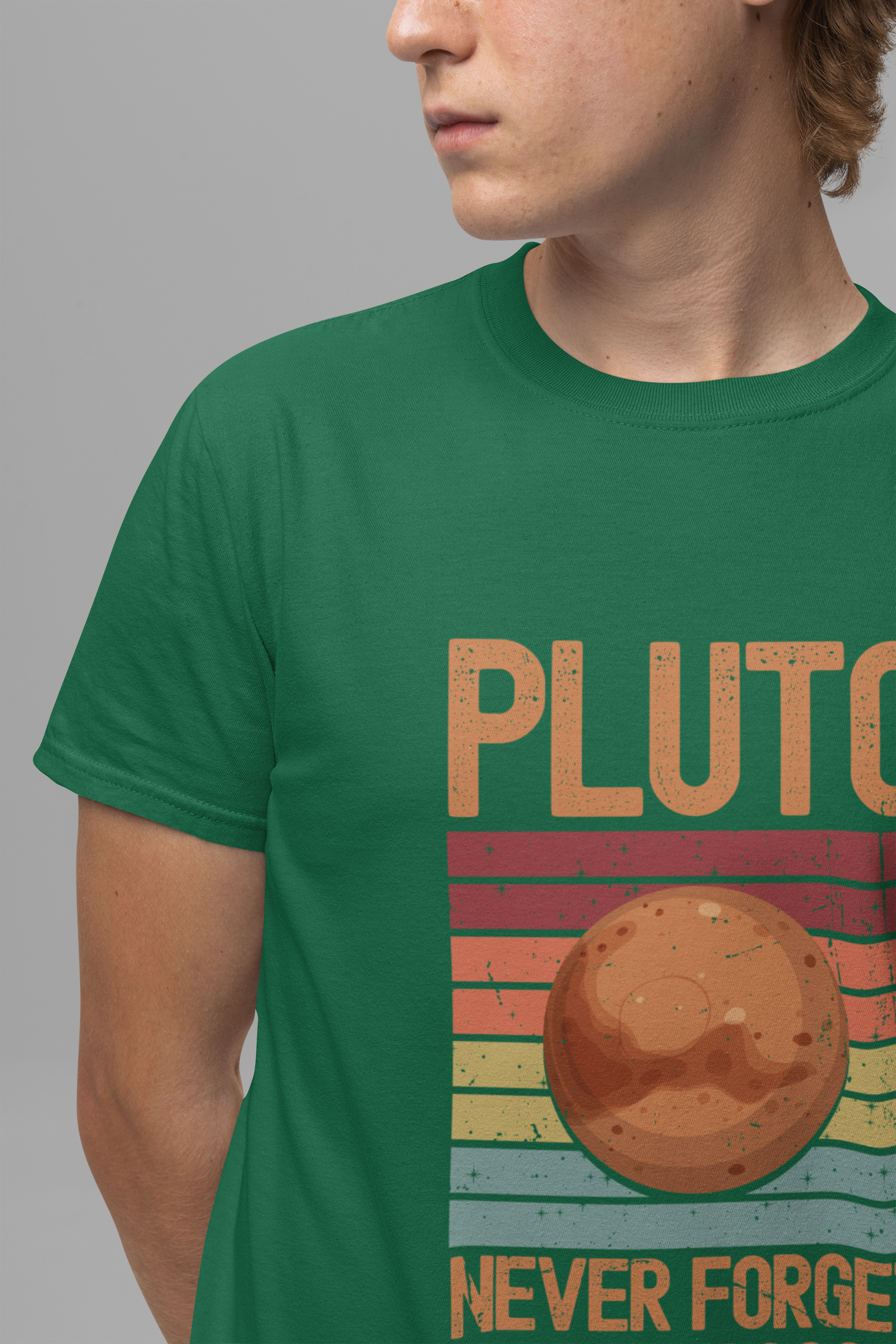 Pluto Never Forget 1930–2006 T-Shirt – Retro Space Science Planet Tee