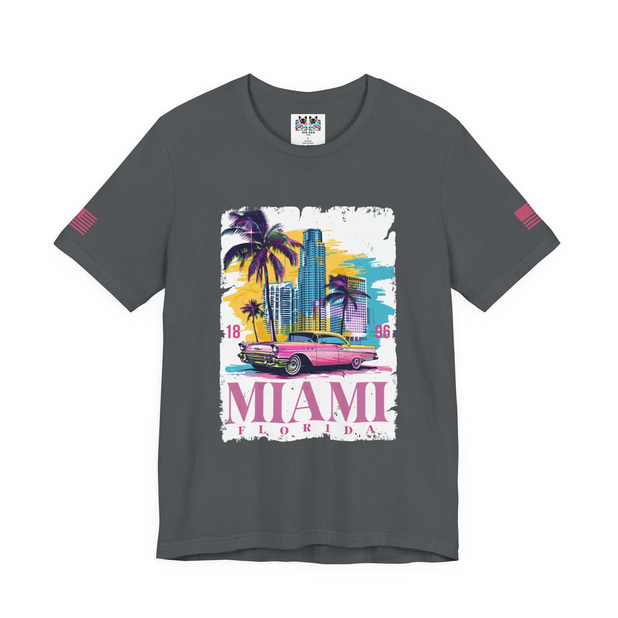 Miami Florida 1896 T-Shirt – Pink Classic Car Palm Tree Skyline Colorful Graphic Tee