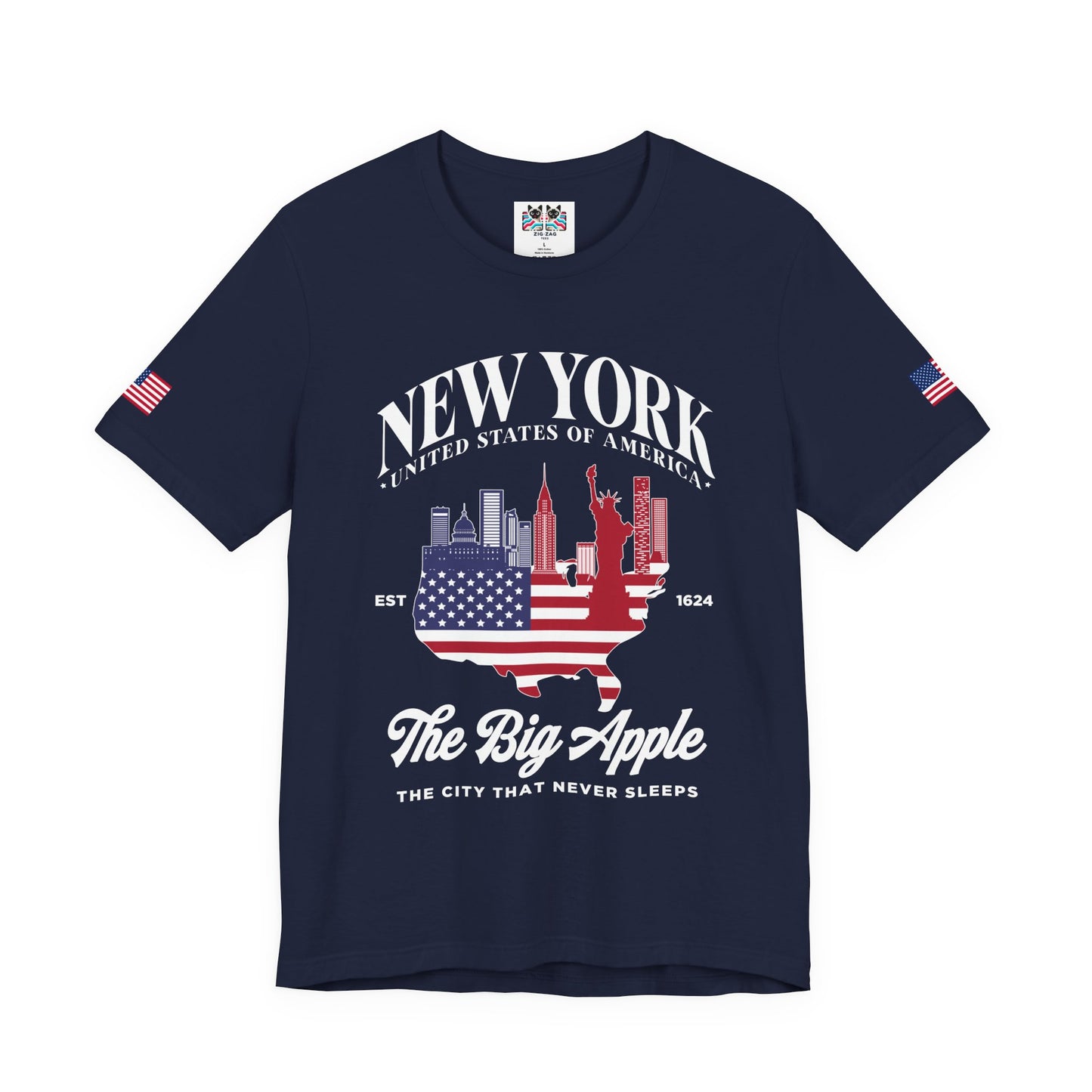 New York The Big Apple T-Shirt - NYC Skyline USA Flag Design Est 1624