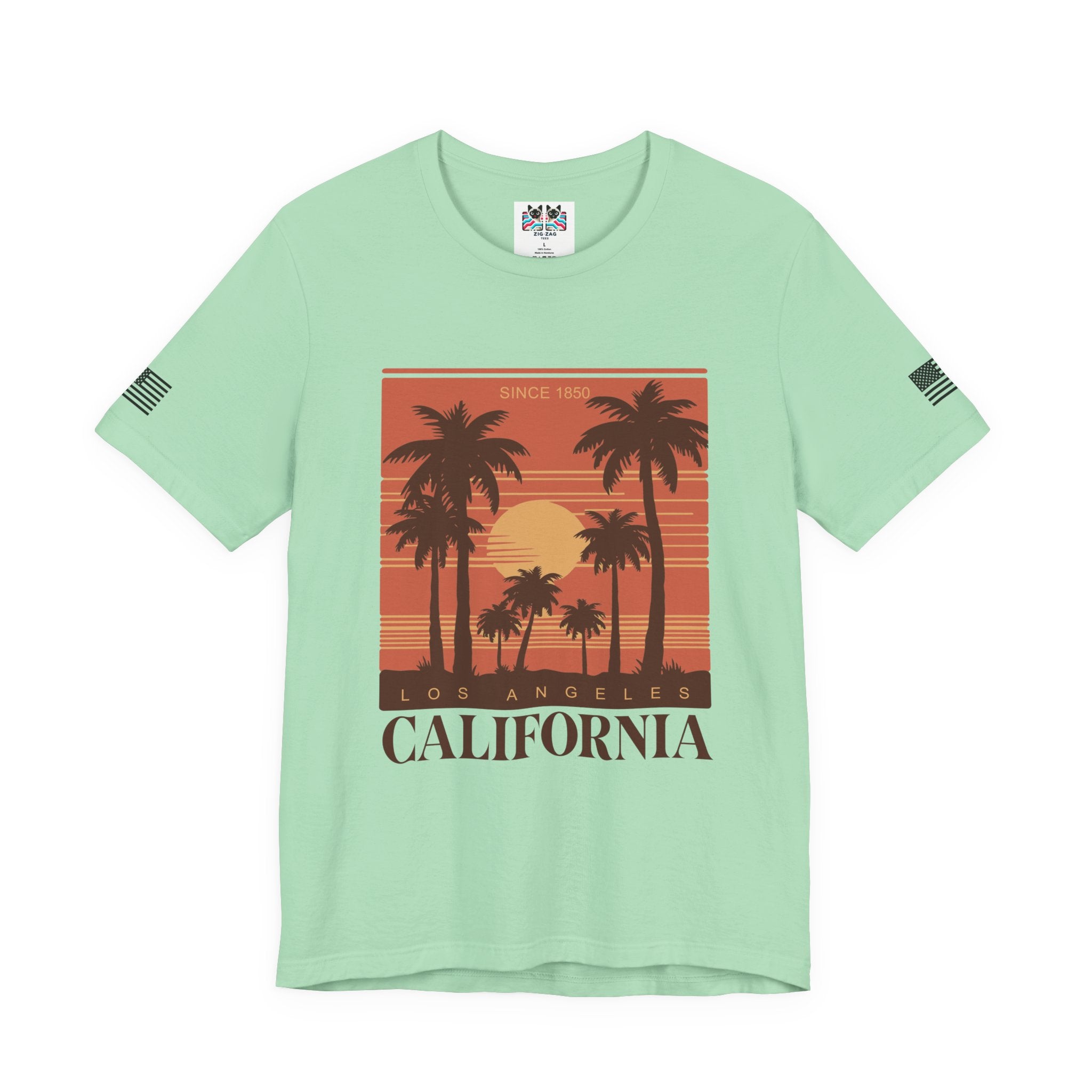 Los Angeles California Since 1850 T-Shirt – Retro Warm Sunset Palm Tree Square Tee