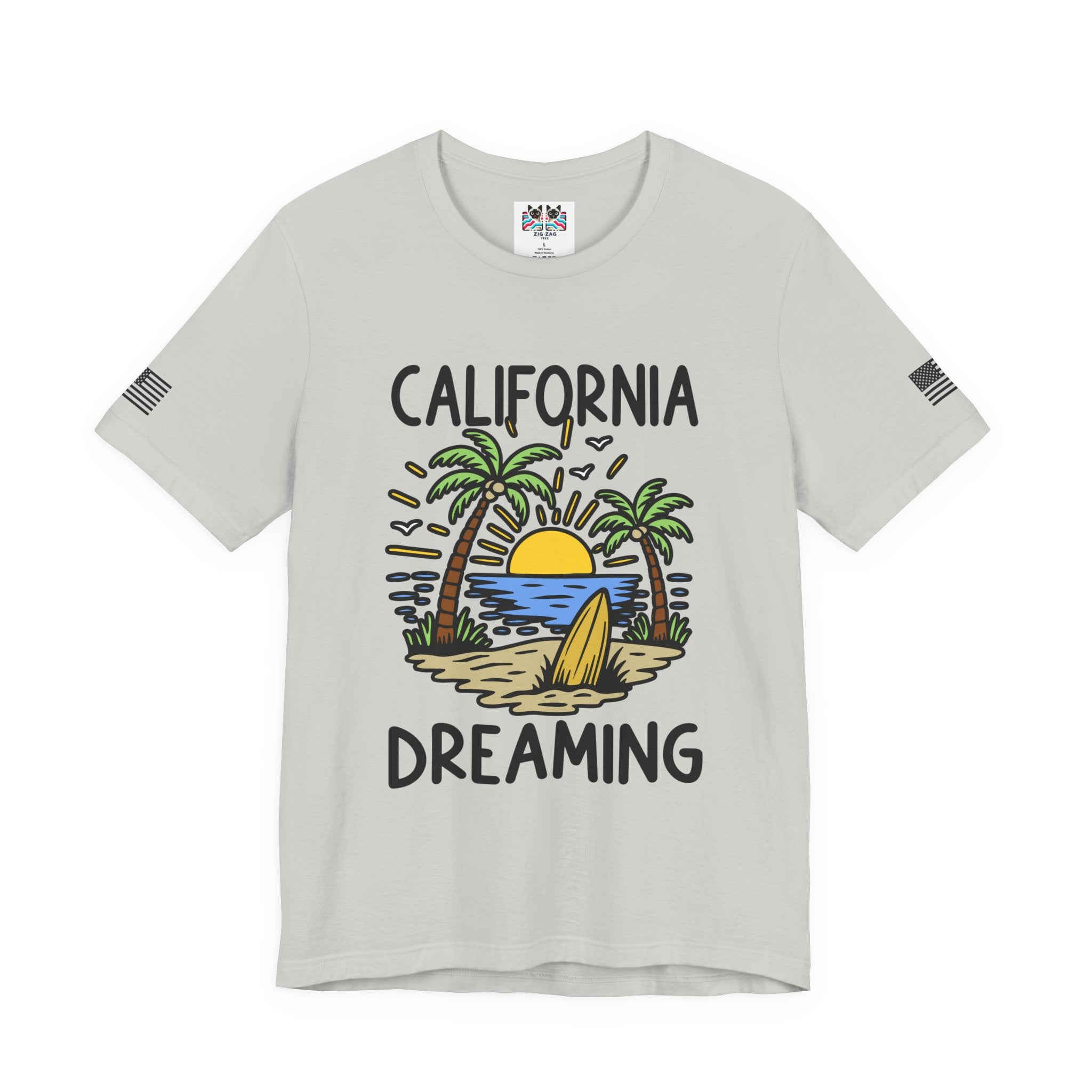 California Dreaming T-Shirt – Beach Sunset Surfboard Palm Tree Tropical Graphic Tee