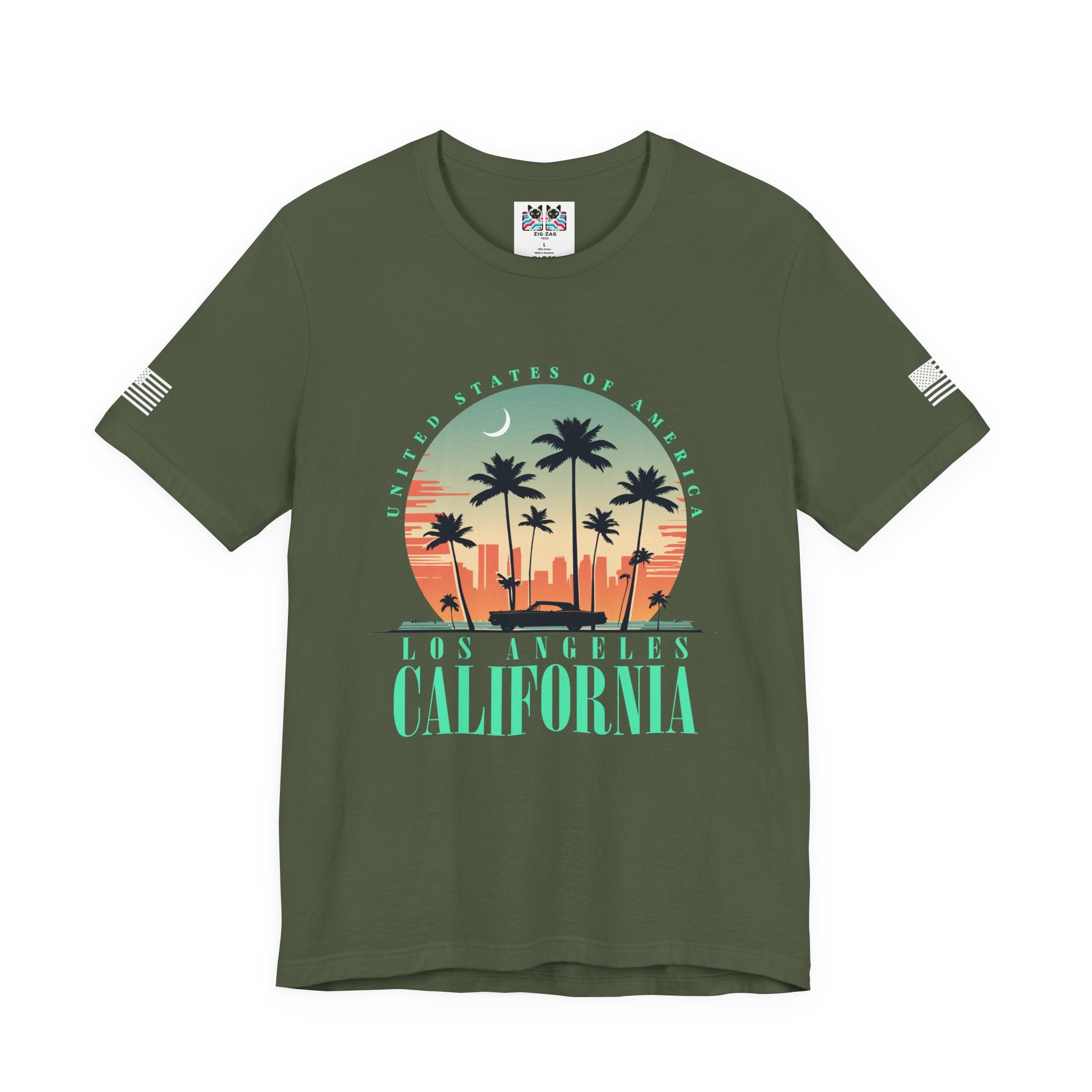 Los Angeles California USA T-Shirt – Retro Moon Crescent Palm Tree Classic Car Tee