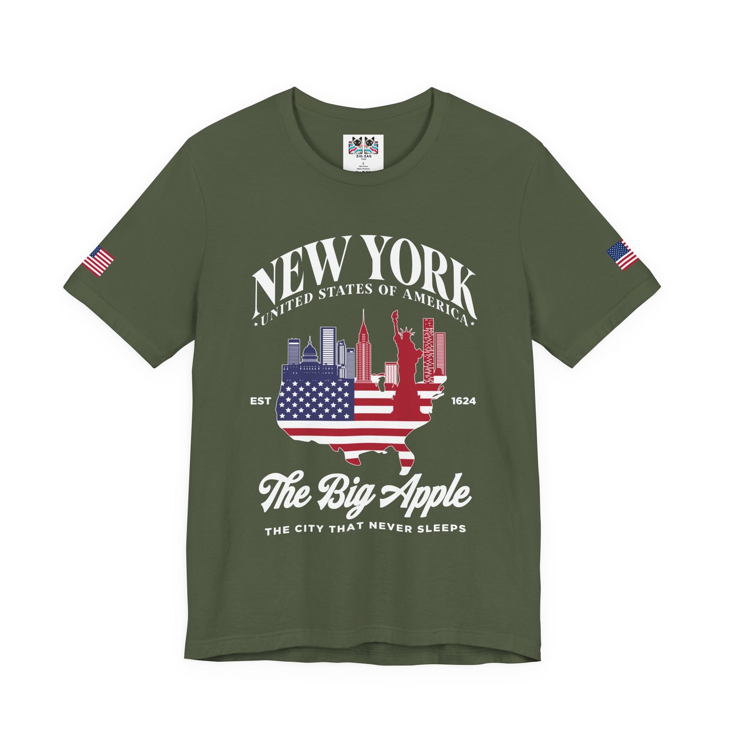 New York The Big Apple T-Shirt - NYC Skyline USA Flag Design Est 1624