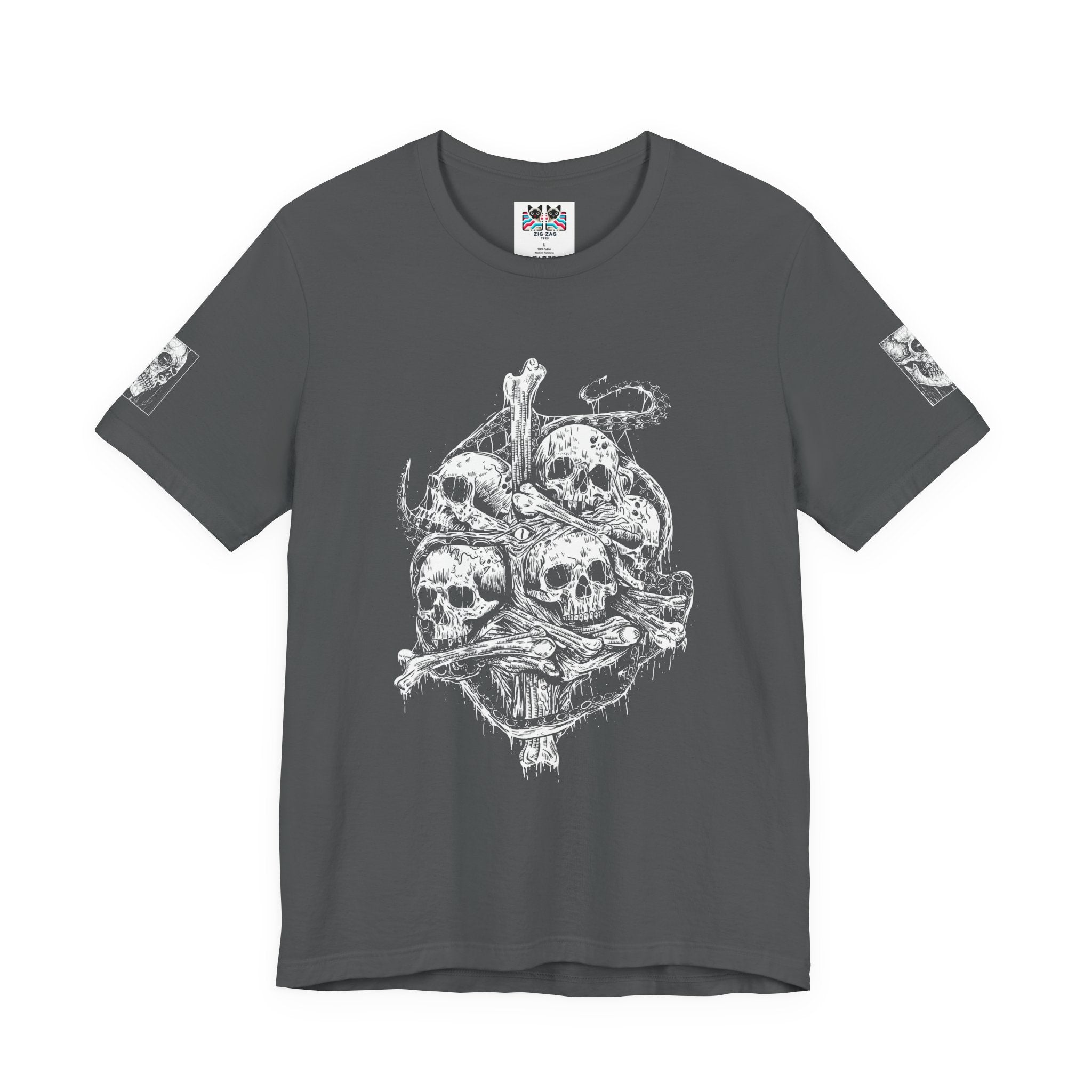 Gothic Skull Pile T-Shirt – Dark Horror Skeleton Art Graphic Tee