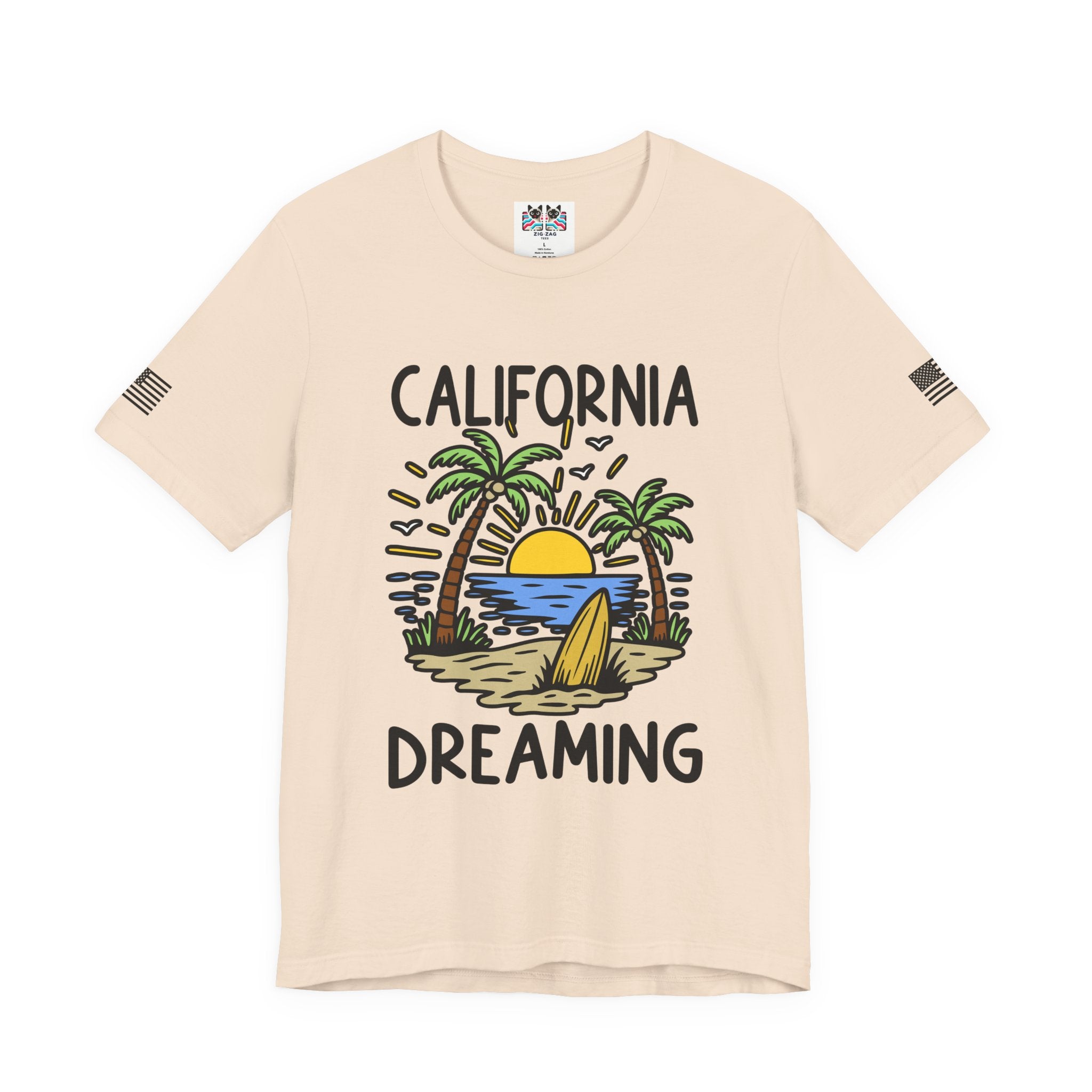 California Dreaming T-Shirt – Beach Sunset Surfboard Palm Tree Tropical Graphic Tee