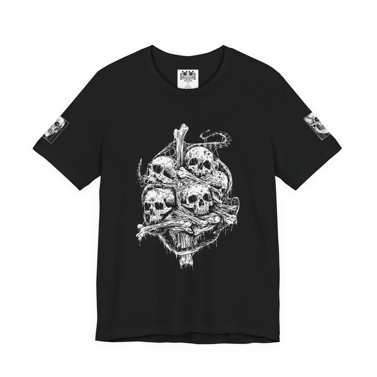 Gothic Skull Pile T-Shirt – Dark Horror Skeleton Art Graphic Tee
