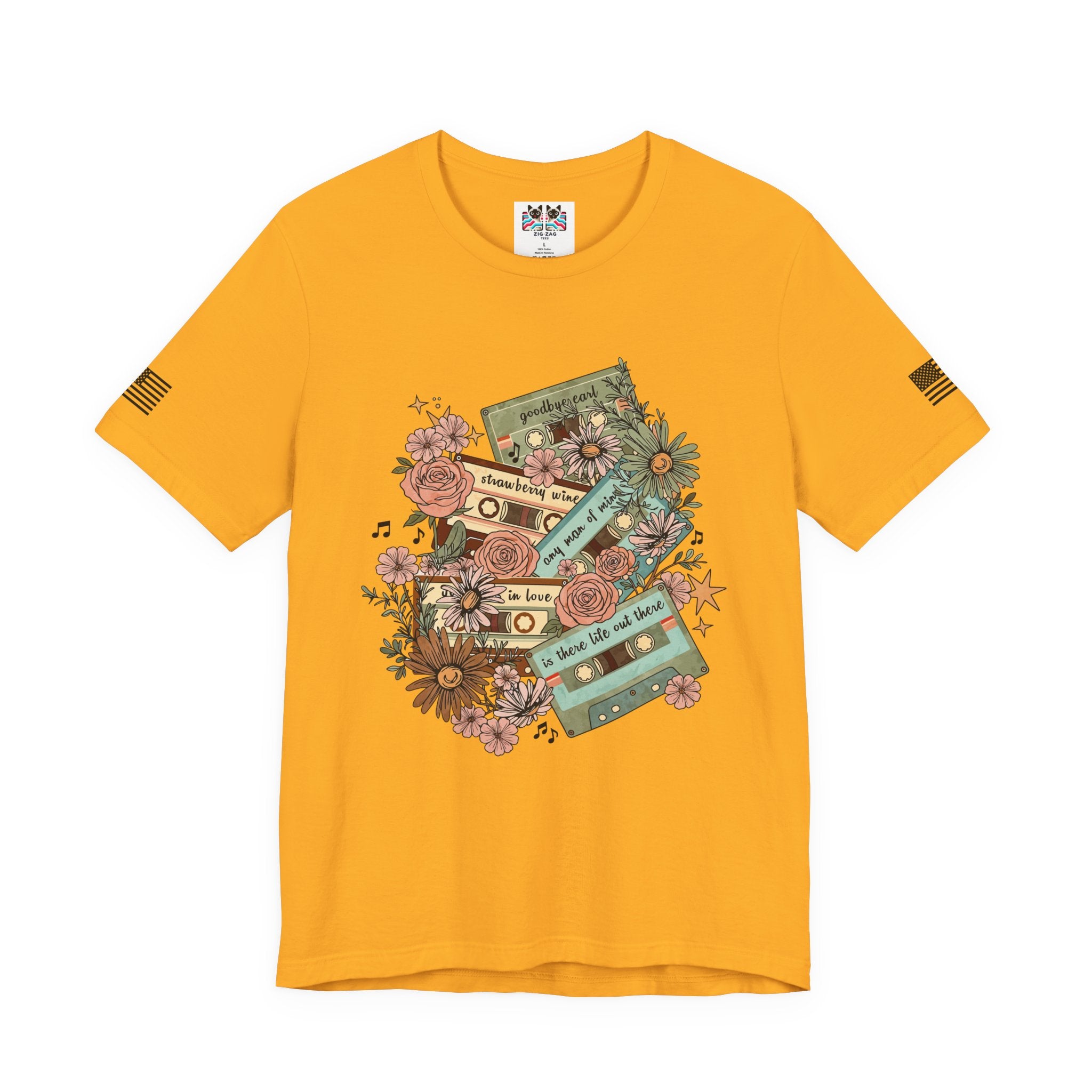 Country Music Cassette Tapes T-Shirt – Retro Floral Classic Country Songs Graphic Tee