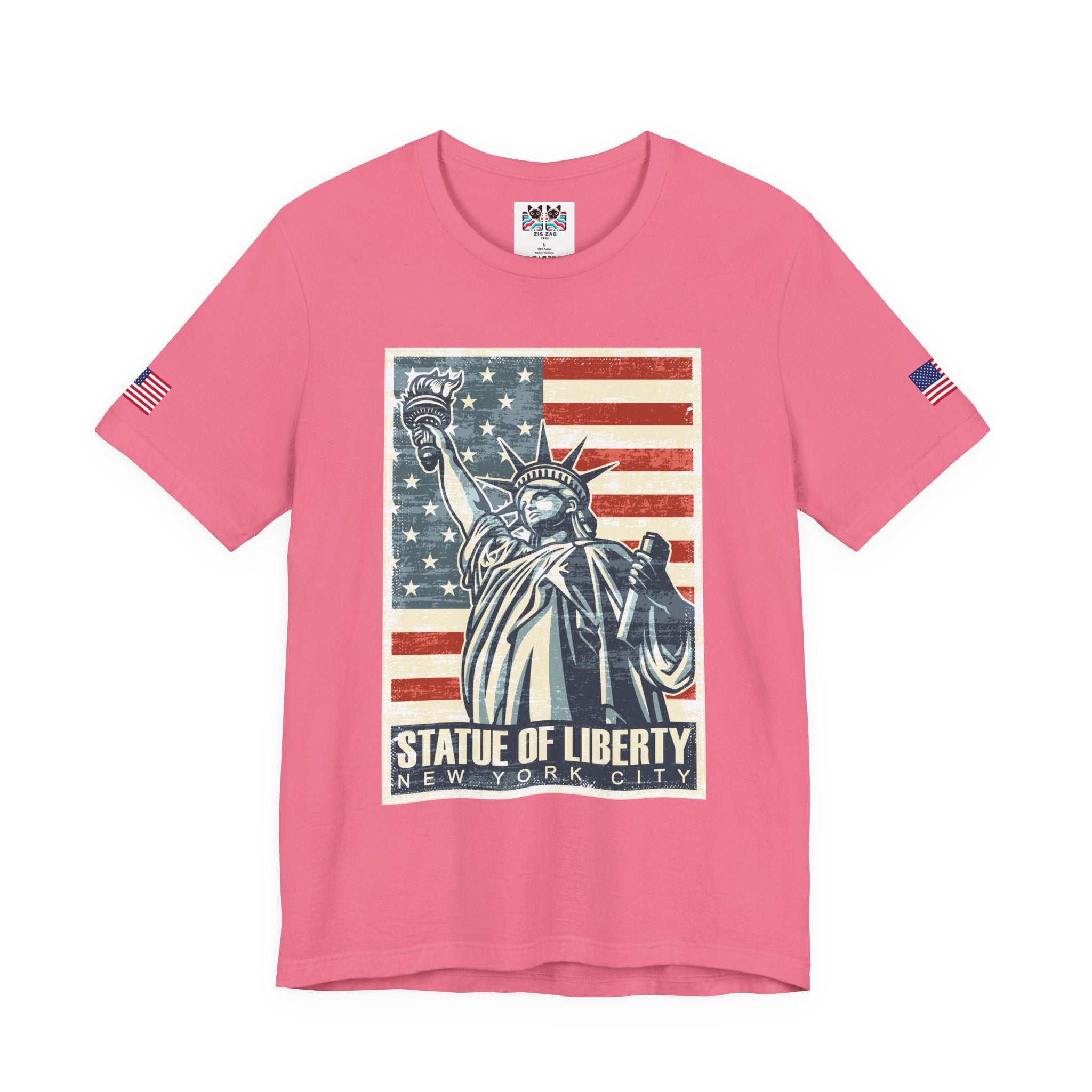 Statue of Liberty T-Shirt - Vintage NYC New York City American Flag Poster Design