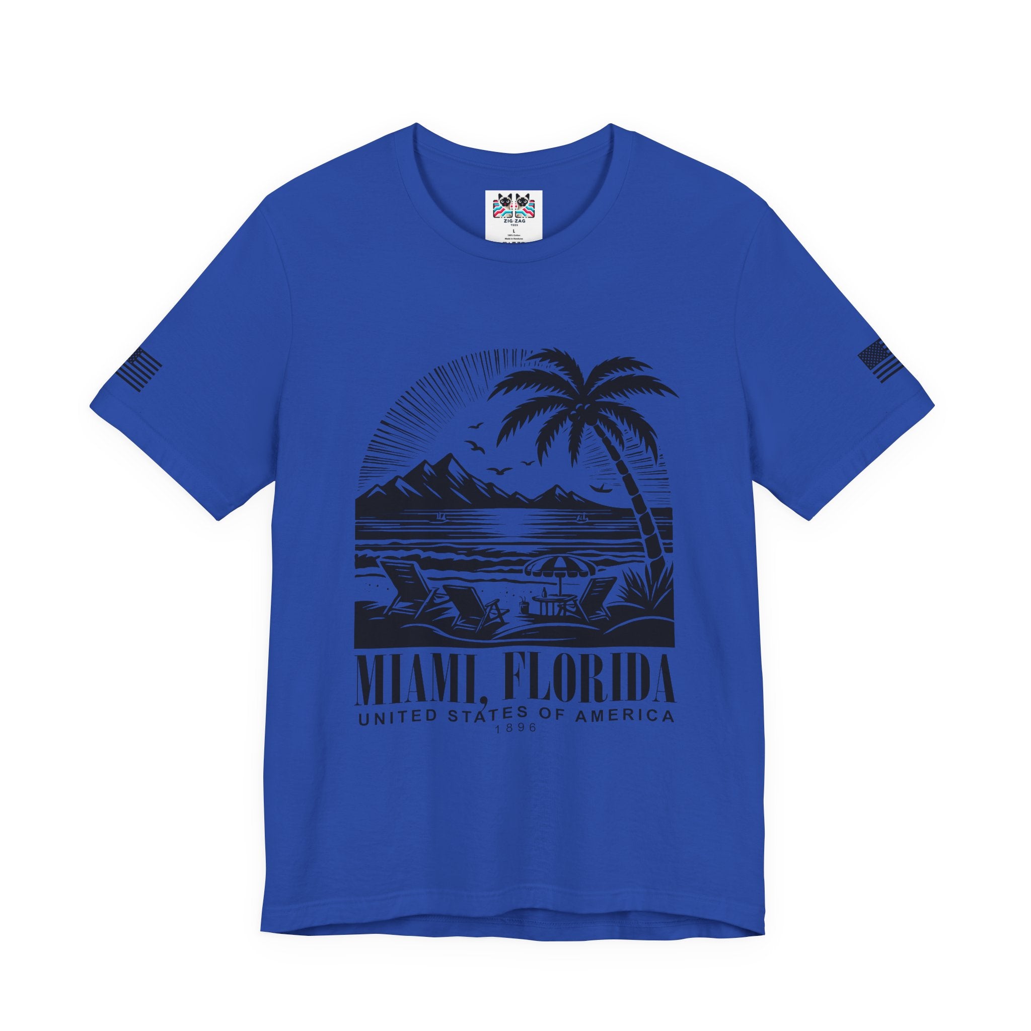 Miami Florida USA 1896 T-Shirt – Black Line Art Beach Chair Palm Tree Graphic Tee