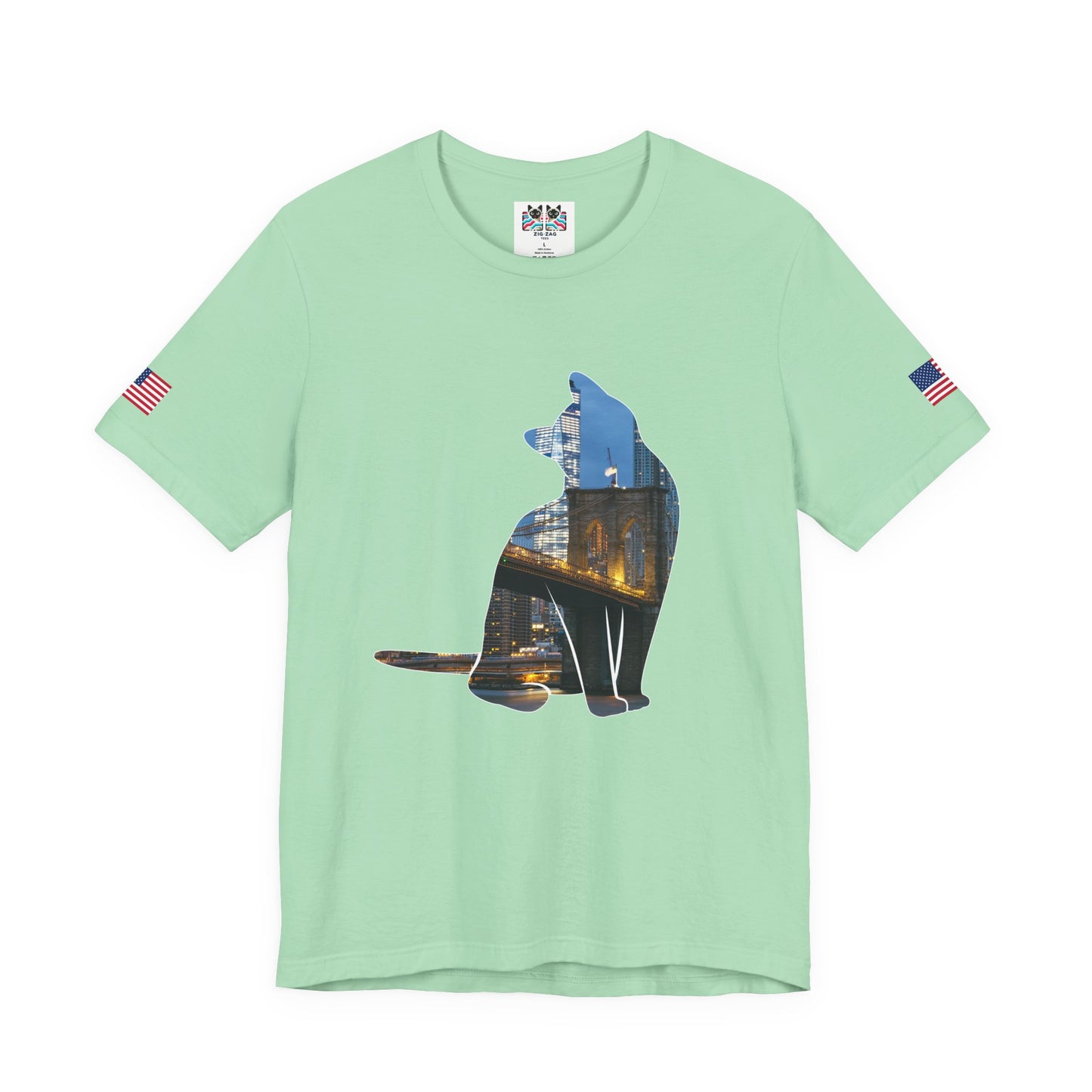 NYC Cat Silhouette T-Shirt - New York City Skyline in Cat Shape Brooklyn Bridge Design