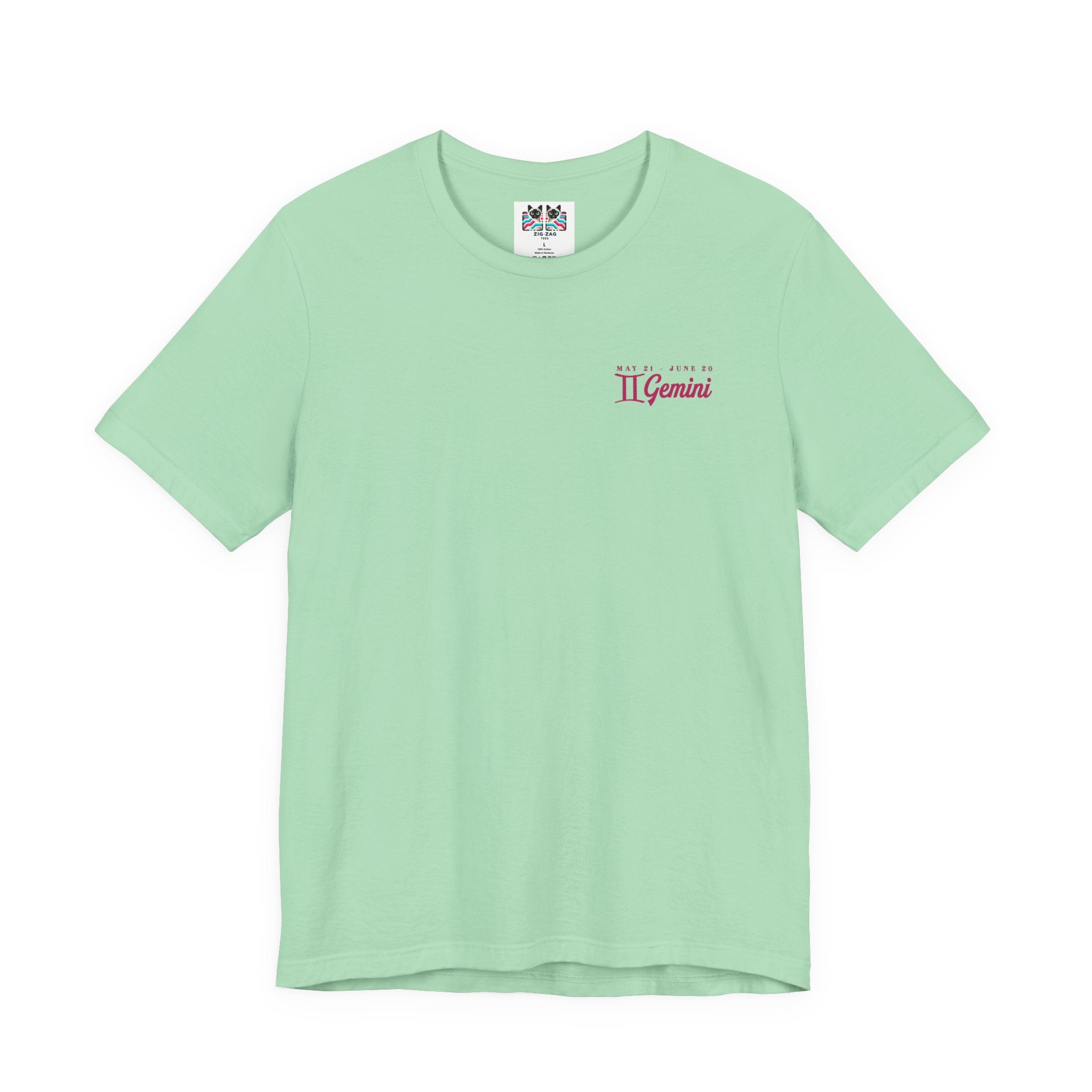 Gemini Curiosity Compass T-Shirt – Zodiac Twins with Astrological Wheel