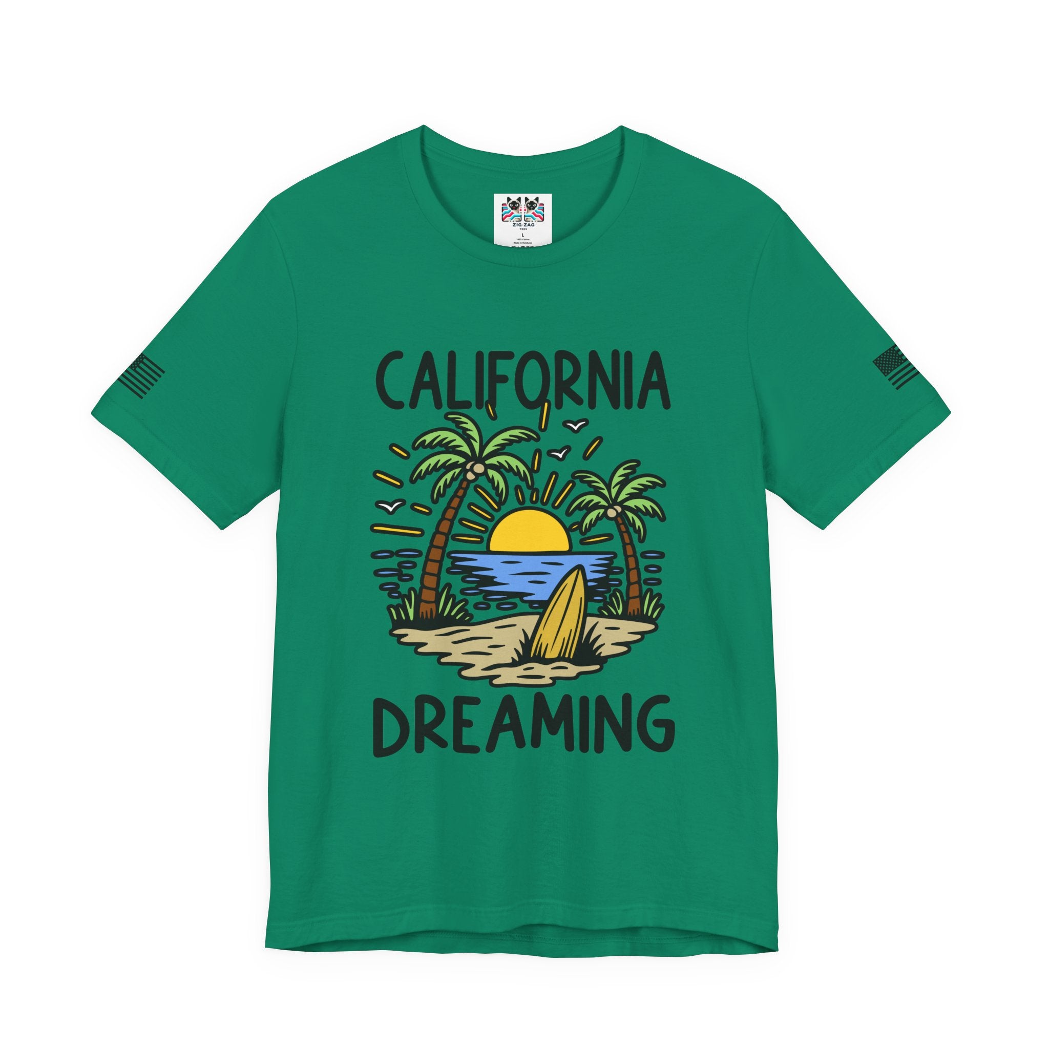 California Dreaming T-Shirt – Beach Sunset Surfboard Palm Tree Tropical Graphic Tee