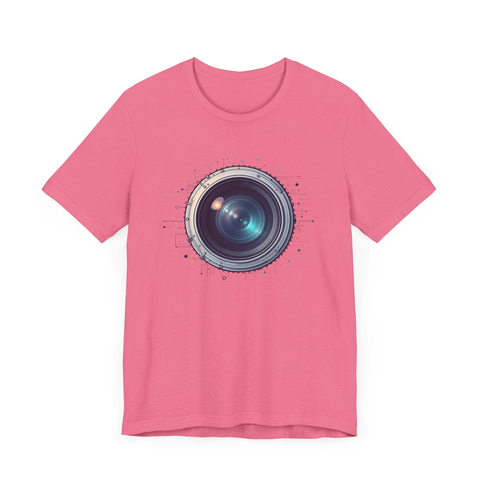Focus Mode – Large Camera Lens with Radiant Lines & Color Splash Graphic T-Shirt