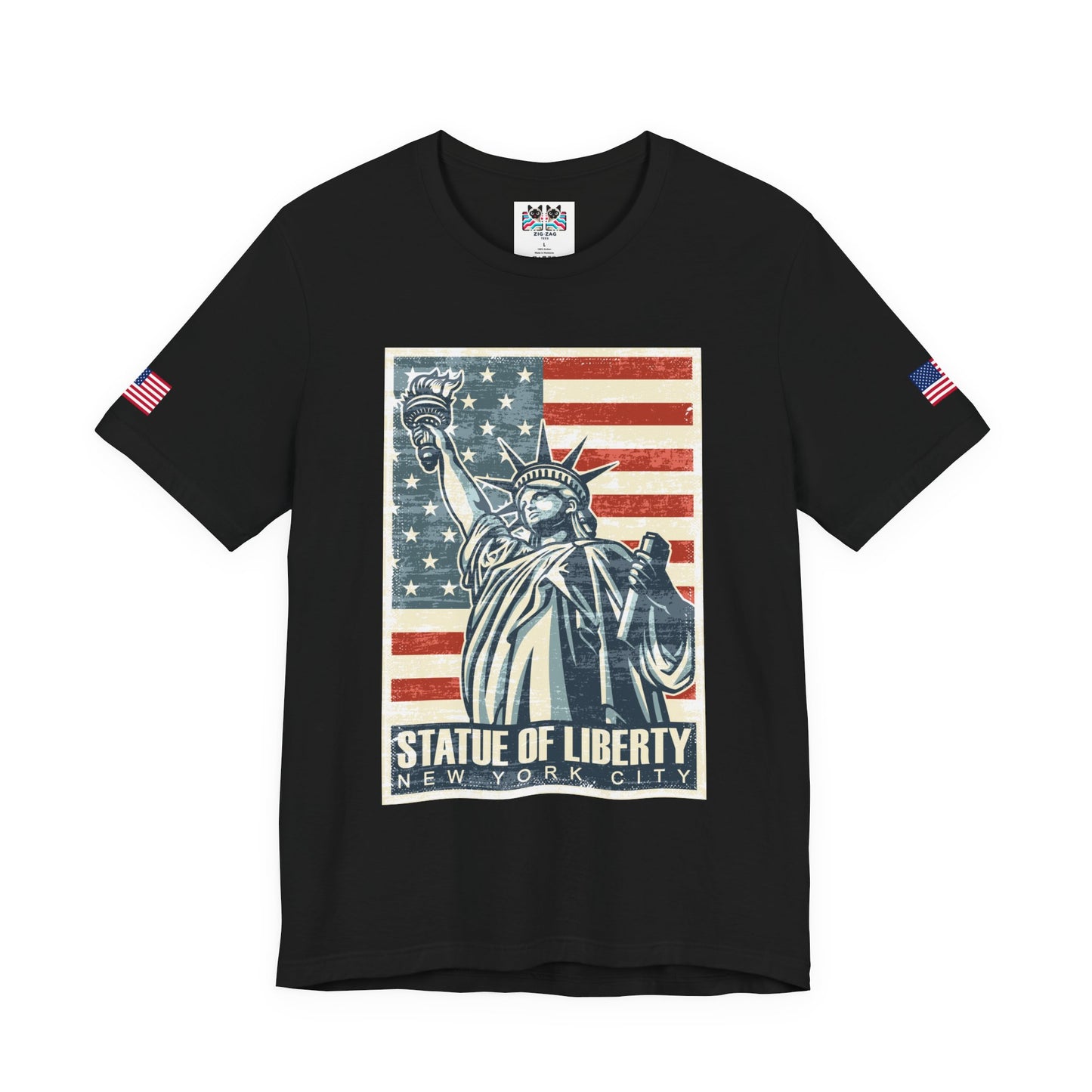 Statue of Liberty T-Shirt - Vintage NYC New York City American Flag Poster Design