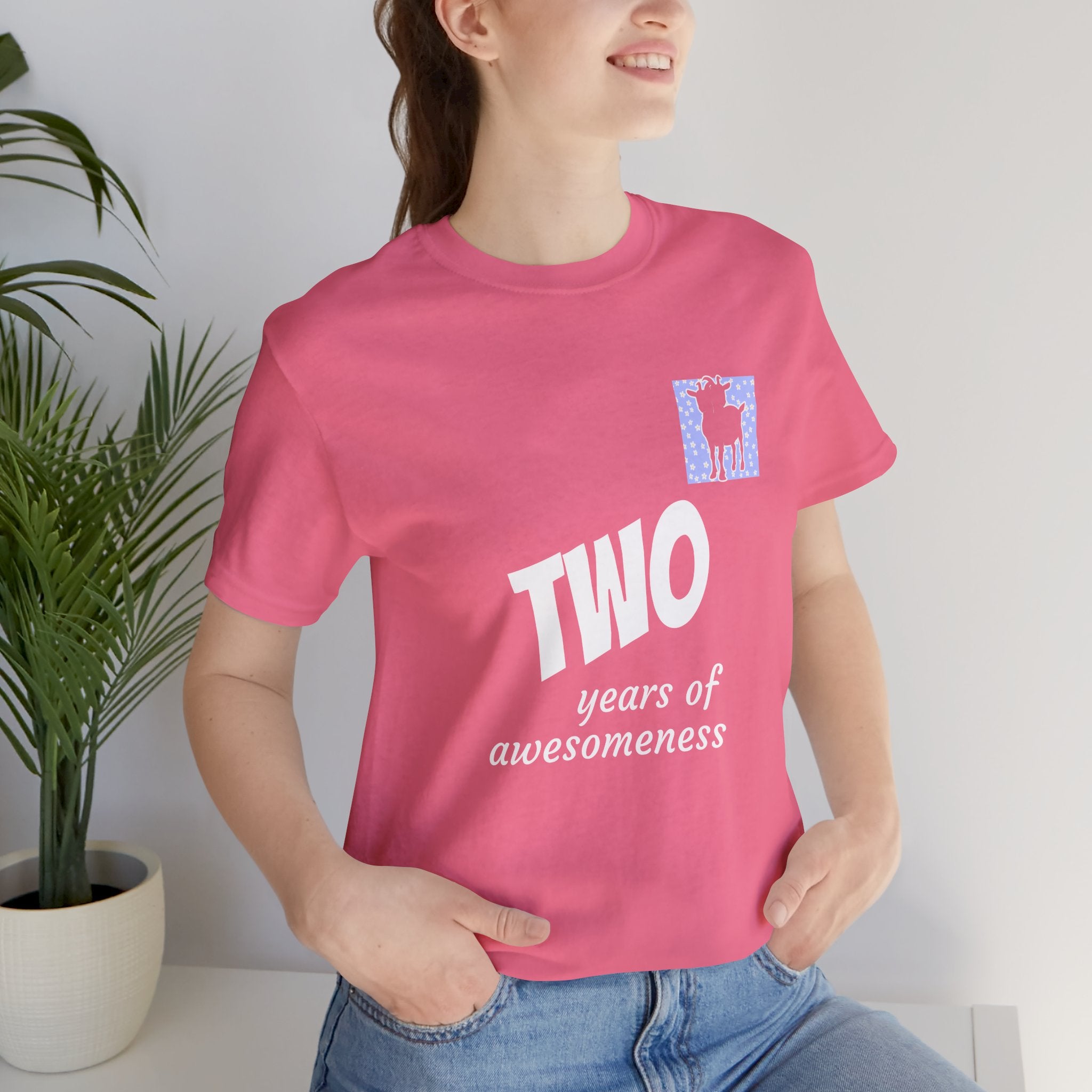 Custom T-Shirt - Double-Headed Goat Outline Graphic T-Shirt