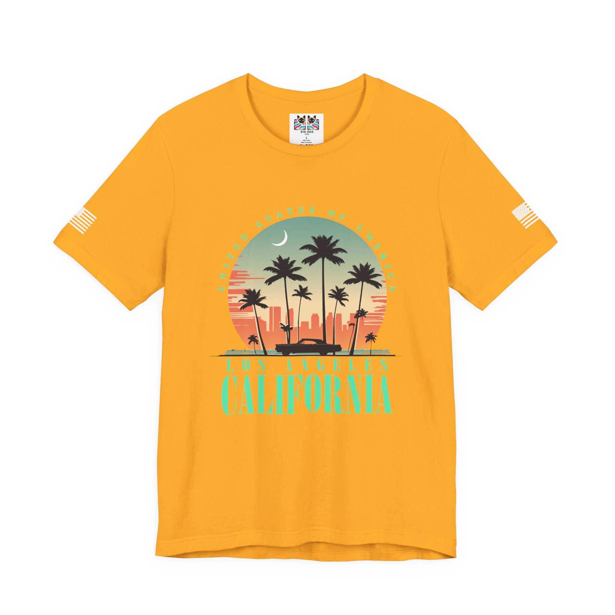 Los Angeles California USA T-Shirt – Retro Moon Crescent Palm Tree Classic Car Tee