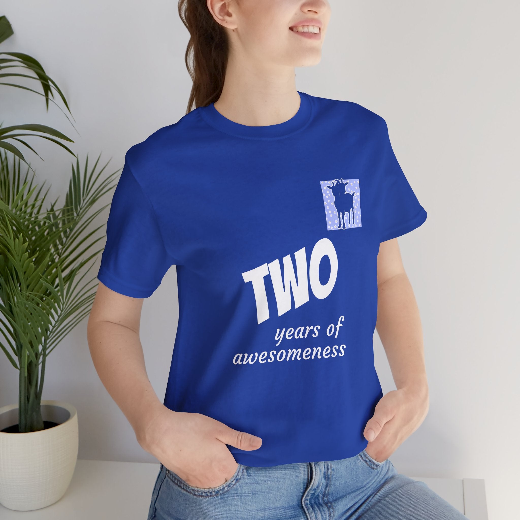 Custom T-Shirt - Double-Headed Goat Outline Graphic T-Shirt