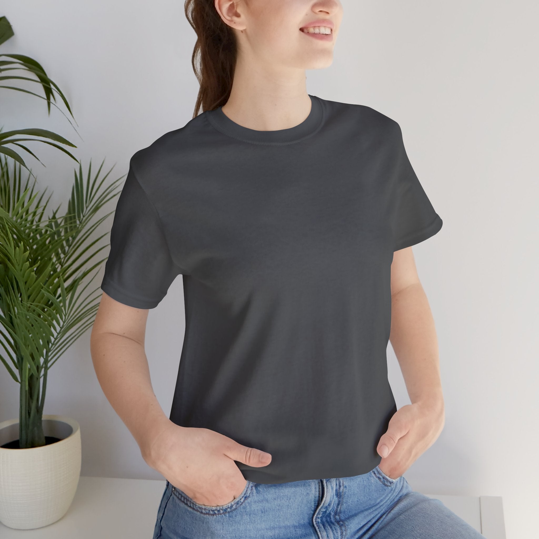 Essentials T-Shirt – Unisex Short Sleeve Tee