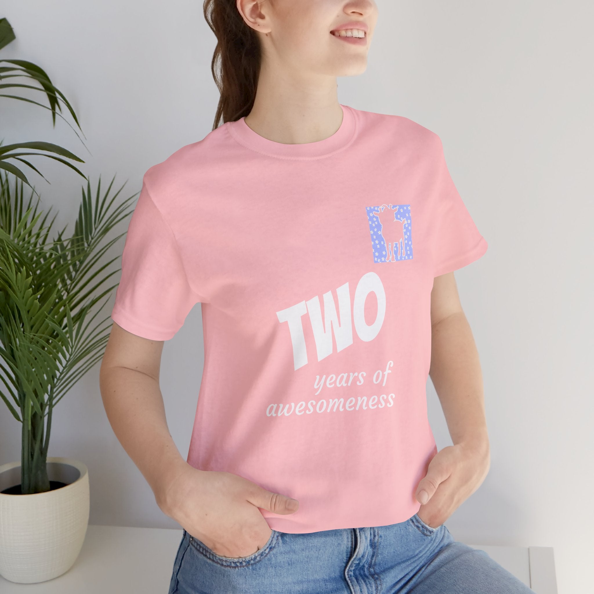 Custom T-Shirt - Double-Headed Goat Outline Graphic T-Shirt