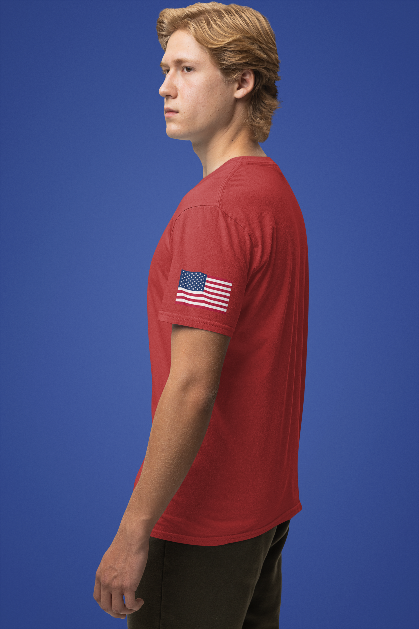 United States of America T-Shirt – Land of the Free Statue of Liberty Patriotic Graphic Tee