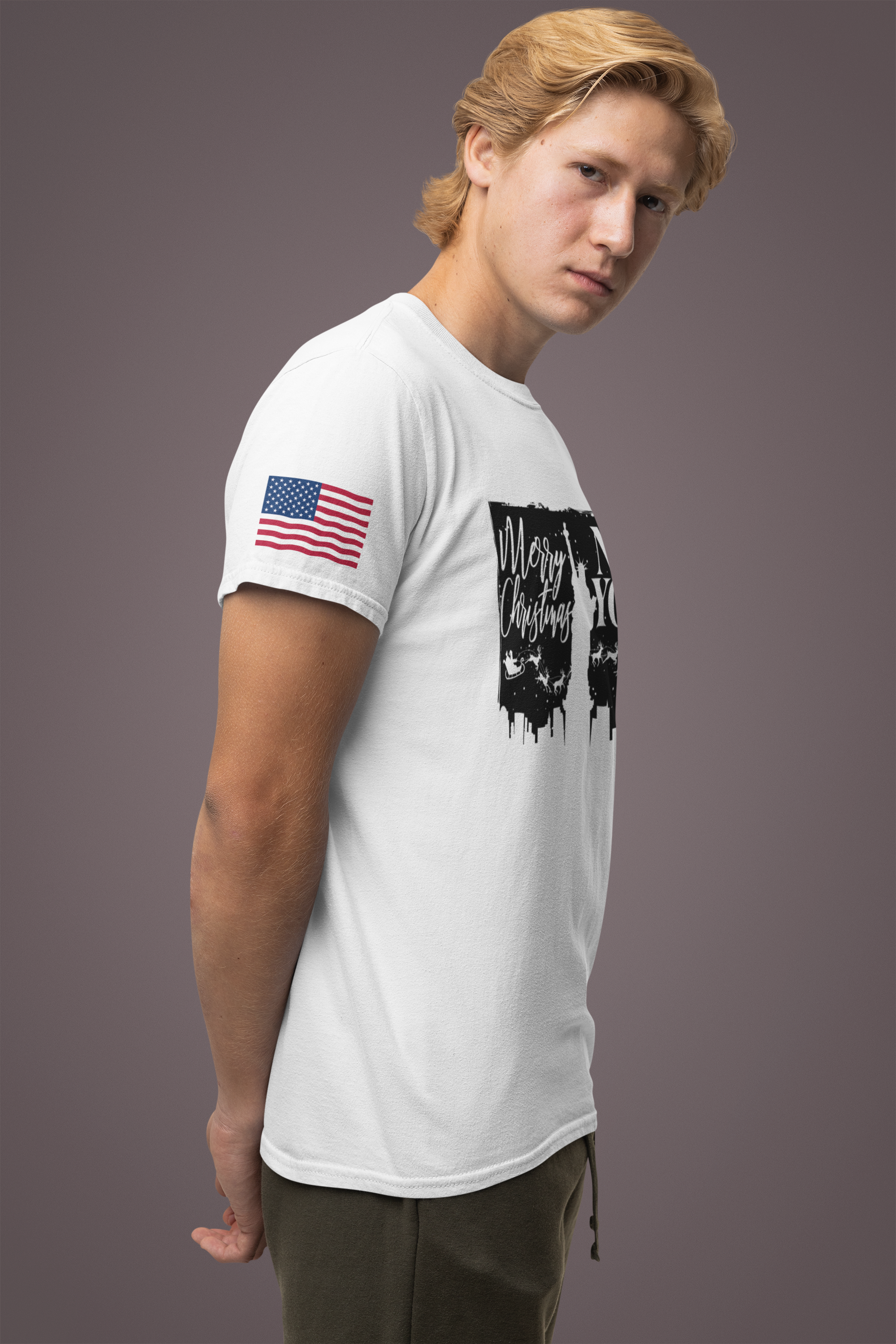 Merry Christmas New York T-Shirt - NYC Holiday Skyline with Santa & Statue of Liberty