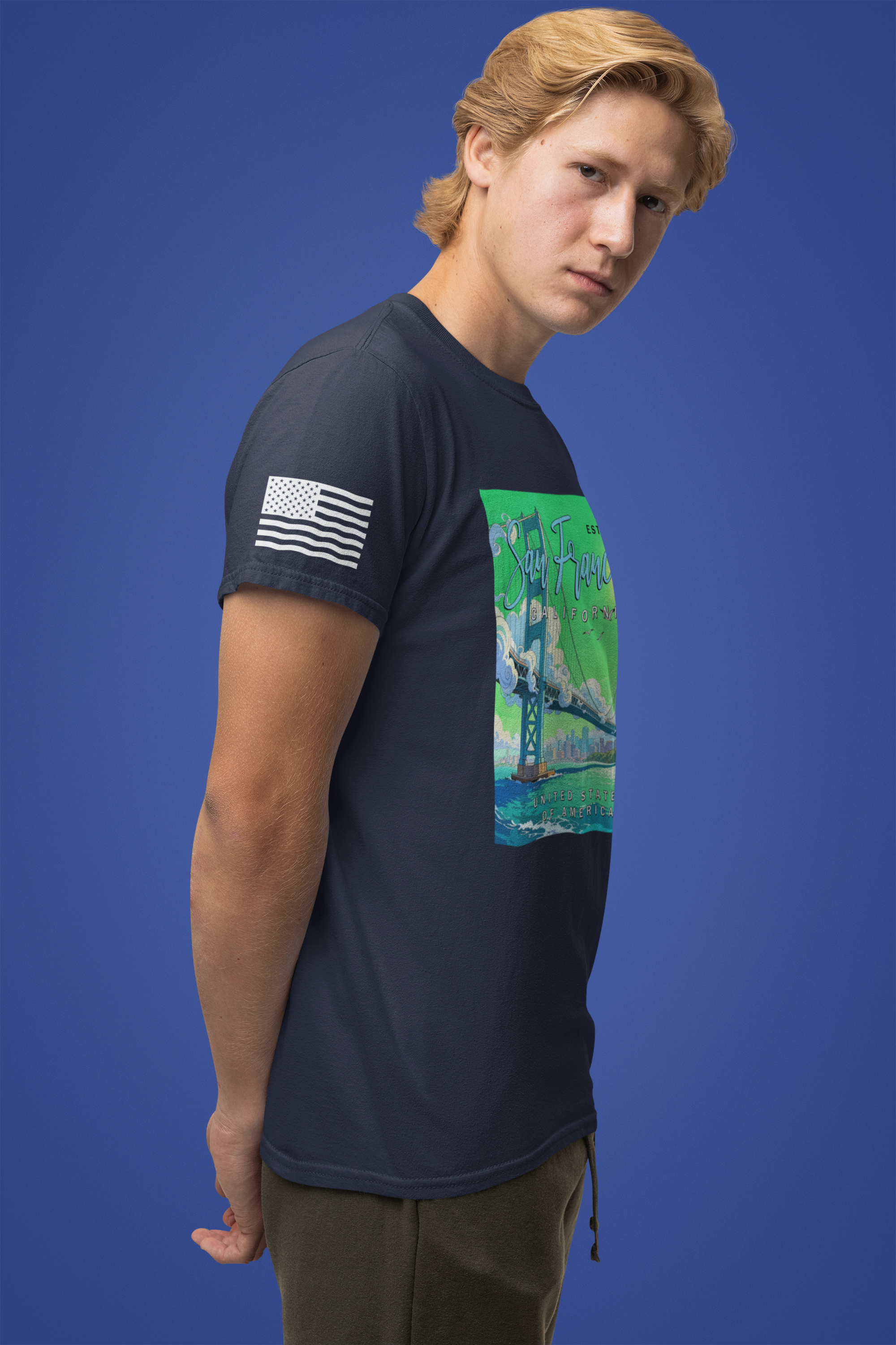 San Francisco California Est 1776 T-Shirt – Golden Gate Bridge Illustrated Graphic Tee United States of America