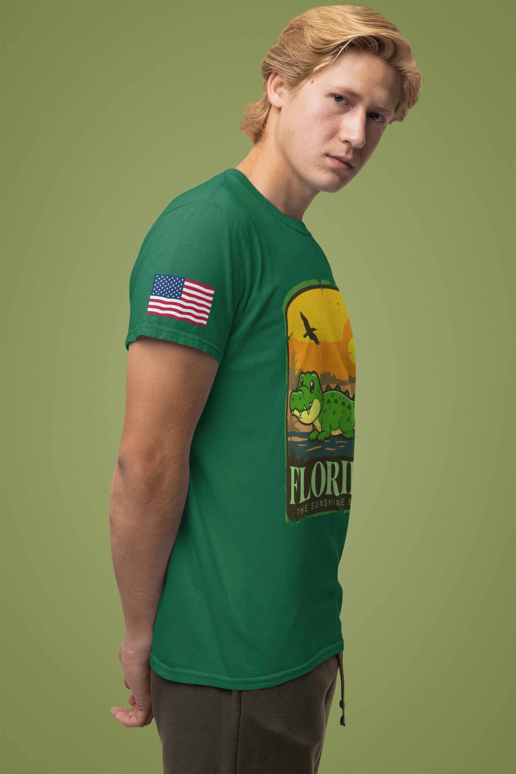 Florida The Sunshine State T-Shirt – Alligator Illustrated Sunset Badge Graphic Tee