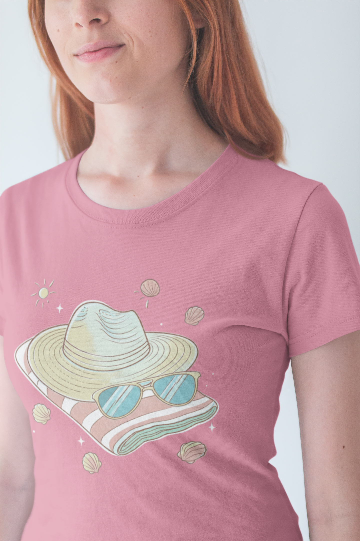 Sun Kissed & Carefree Beach Day Essentials – Towel, Sunglasses & Hat with Sun and Seashells Graphic T-Shirt